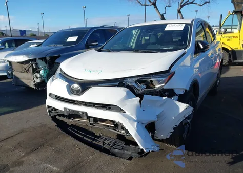 2018 Toyota Rav4 Le z USA, uszkodzony, nr VIN 2T3ZFREV2JW443004